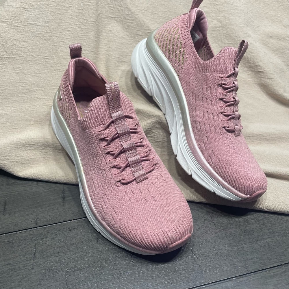 Skechers Dusty Pink Knit Slip-On Platform Sneakers with White Sole
